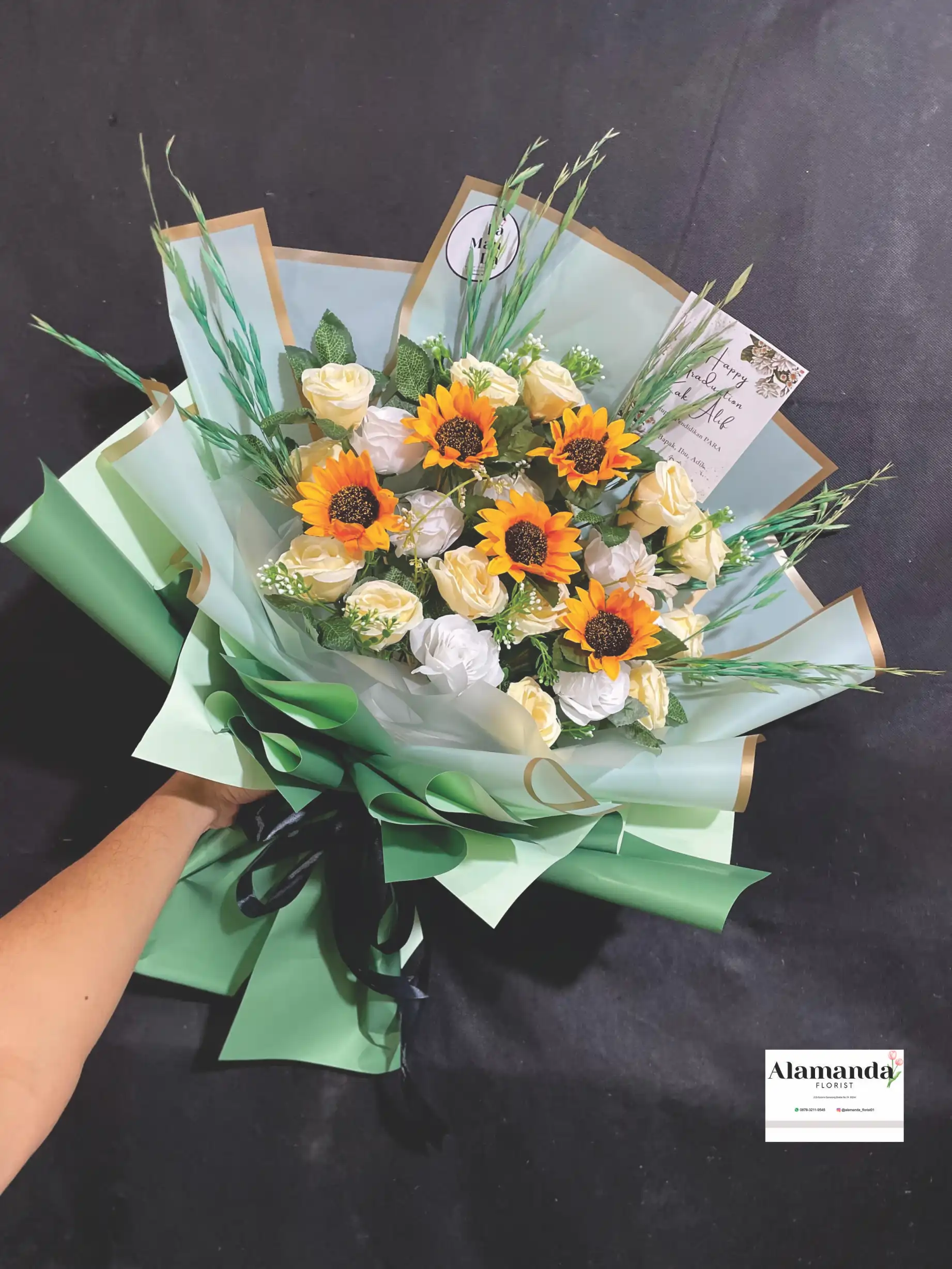 Hand Bouquet